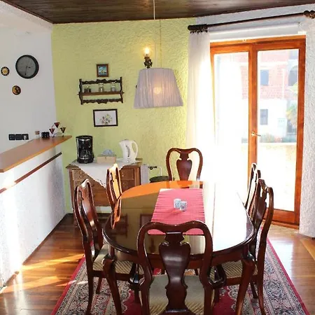 With Wifi Novigrad - 14743 *